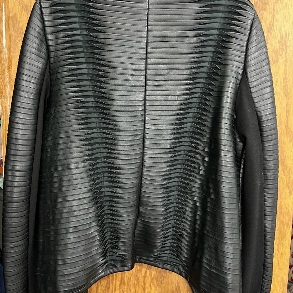 Chelsea & Theodore black jacket angled  front cut. Sz L good condition crop cut